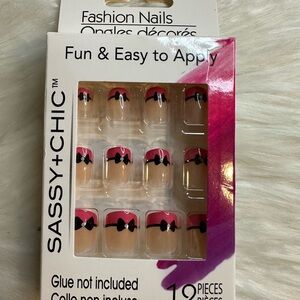 🩷5/$10 Fashion Nails - Pink and Black bows